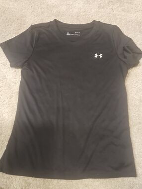 Under Armour Black Women's Short-Sleeve Performance Tee